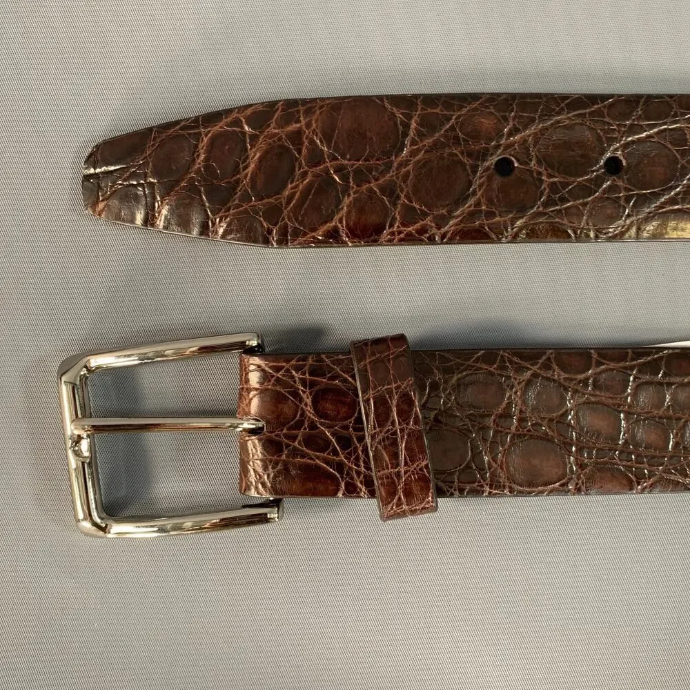 TRAFALGAR Size 42 Brown Croc Embossed Crocodile Belt